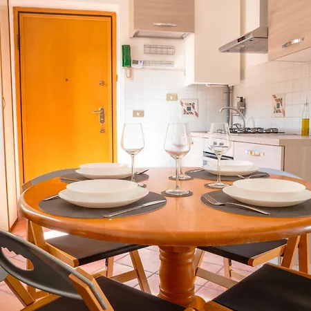 Navigli Flat Apartamento *